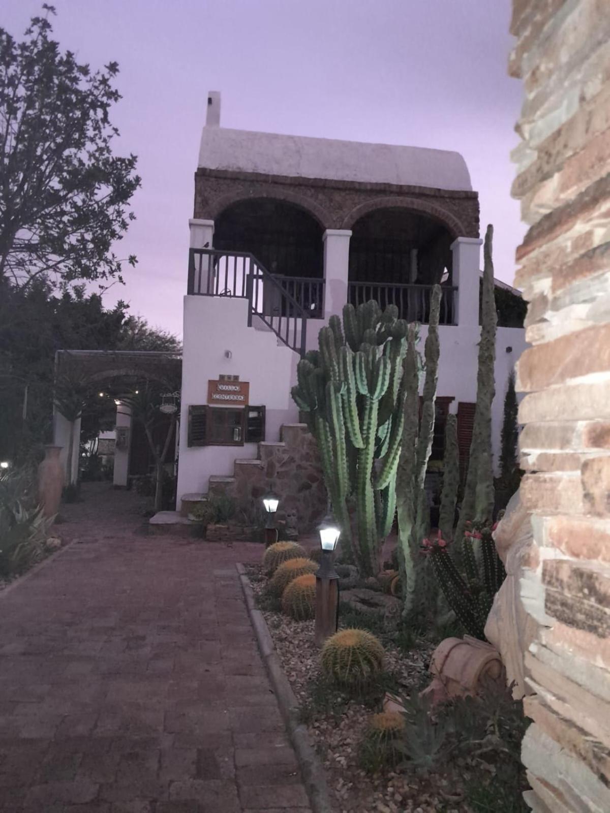Villa Contessa Beaufort West Bagian luar foto