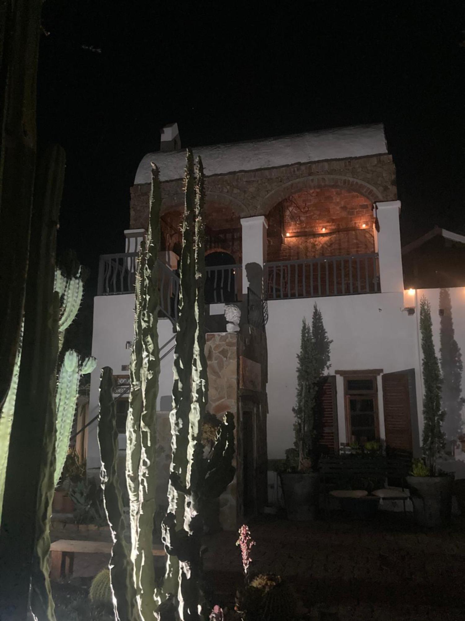 Villa Contessa Beaufort West Bagian luar foto
